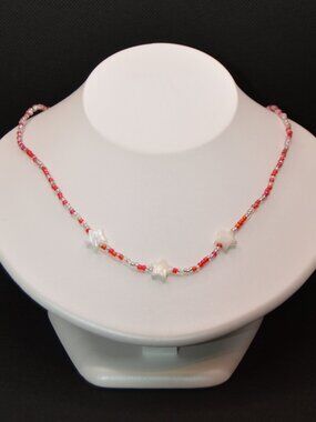 Star Beaded Red and Pink Necklace